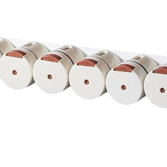 Gigicloud Magnetic Spice Rack, 6 Pack - Picture 2 of 8